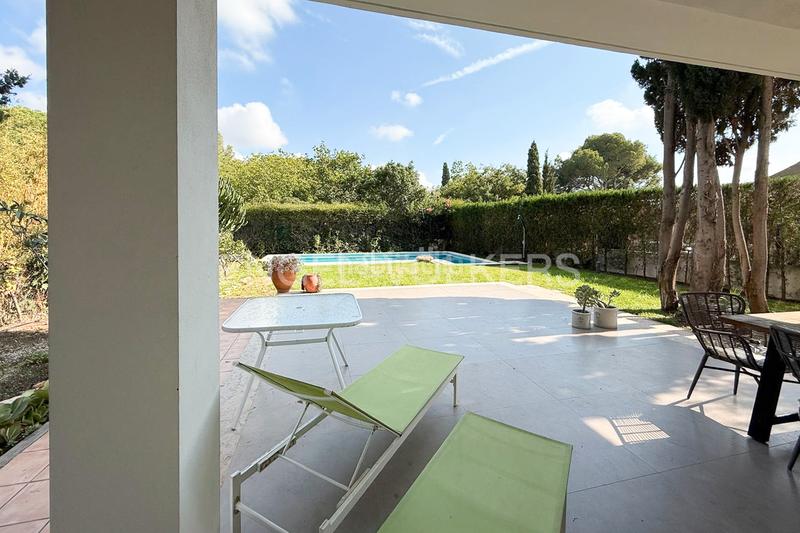 Foto ca8238ca-bf9d-41e5-b72b-fda82441d59b. Miete haus mit heizung parking pool in Godella