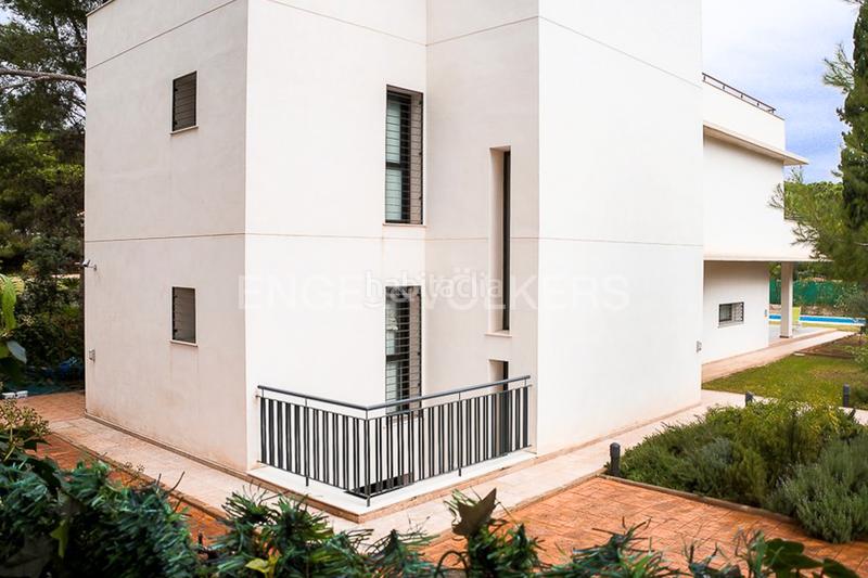 Foto d5b08df8-b953-41a6-aa9f-6508c9d9177f. Miete haus mit heizung parking pool in Godella