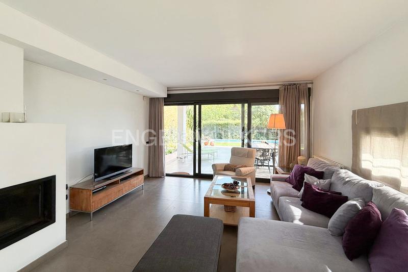 Foto f99c4e7b-69cc-4ed9-b3db-fdb8a7a58498. Miete haus mit heizung parking pool in Godella