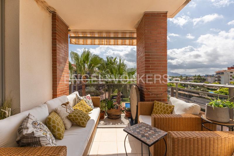 Foto 4a6ceac2-7f6d-42b8-904c-69065ae0f62c. Alquiler apartamento magnificio apartamento en urbanización el verger denia en Verger (el)