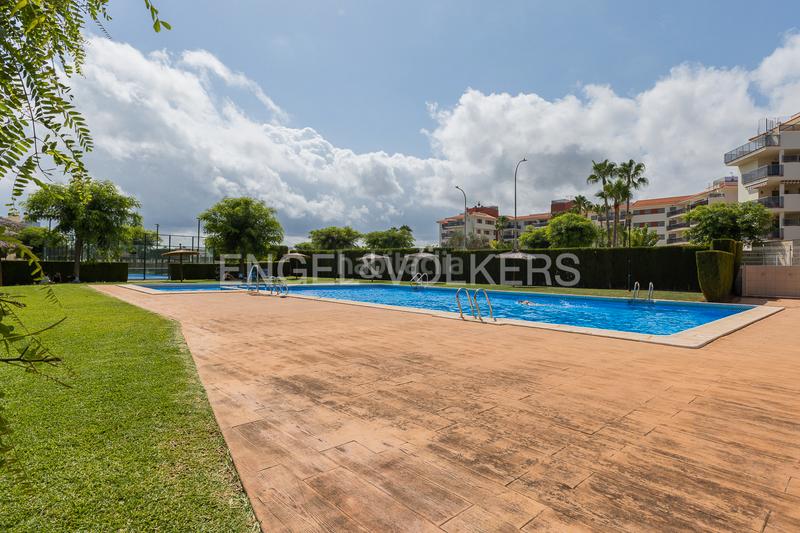 Foto 5f3eda43-4a88-4fa5-8789-5d6f14ae8221. Alquiler apartamento magnificio apartamento en urbanización el verger denia en Verger (el)