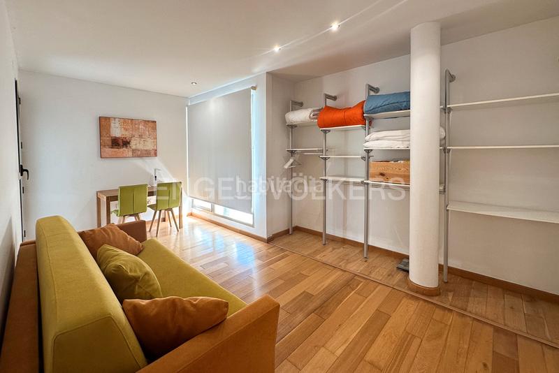 Foto 425edaa0-d931-40ba-a00b-8648544952b1. Alquiler casa excepcional residencia de lujo con piscina privada en Sagunt