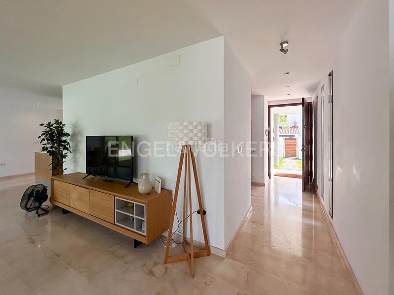 Foto 87cf6e9e-688f-4974-976a-c4480e5a8491. Alquiler casa excepcional residencia de lujo con piscina privada en Sagunt