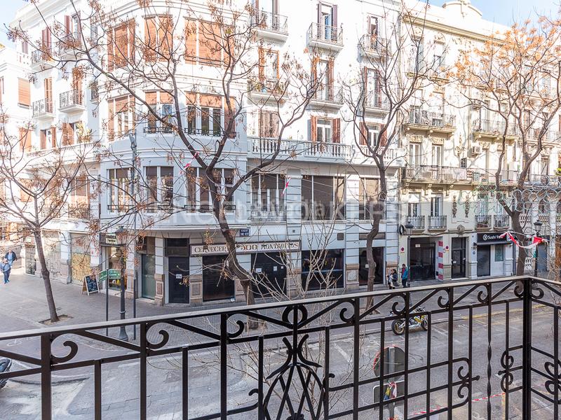 Foto 5007639f-be9d-4b20-aa59-6a9d332d7c95. Alquiler apartamento excelente piso en gran vía en Valencia
