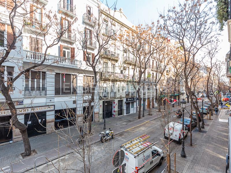 Foto 73fee65f-d8c3-47d0-87b8-89e357f9320a. Alquiler apartamento excelente piso en gran vía en Valencia