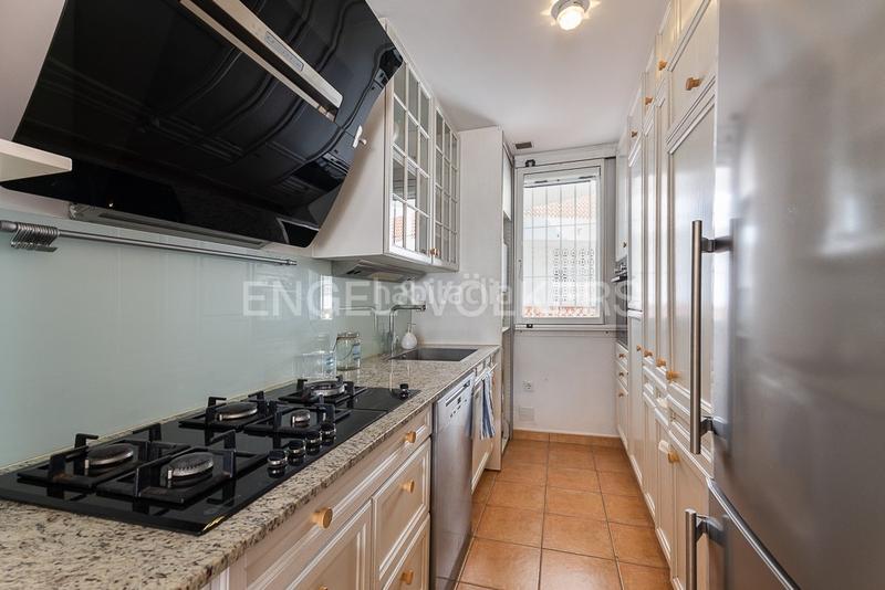 Foto 64c30eba-ae80-46e9-bbf2-1d2eb695c6dc. Alquiler apartamento exclusiva vivienda para larga estancia en Dénia