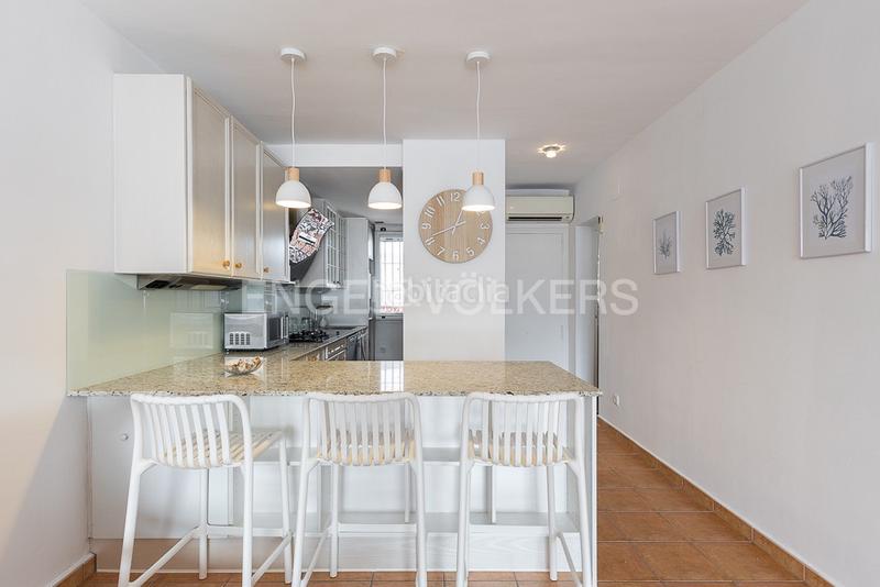 Foto 610b6eef-e277-425b-811c-b69689bdc46c. Miete appartement mit heizung pool in Les Bovetes - La Felicidad Dénia
