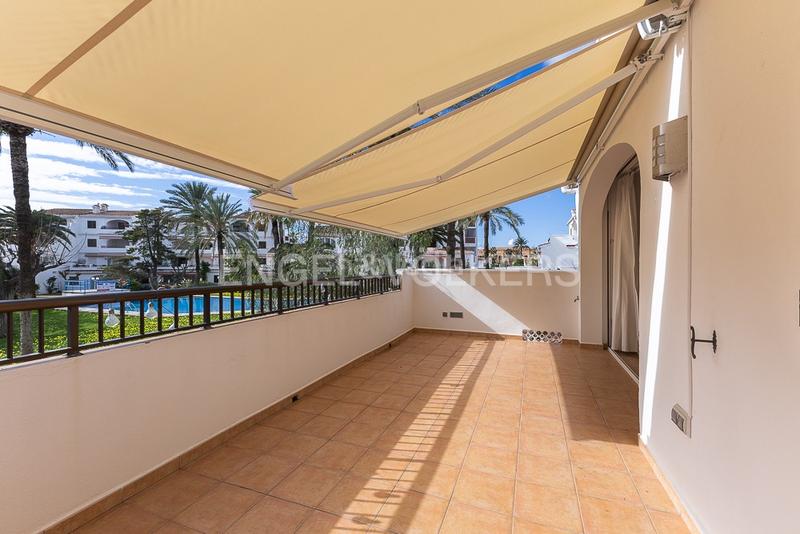 Foto 9e7ab5e7-e6cd-4c9d-8092-56cb845b5e21. Miete appartement mit heizung pool in Les Bovetes - La Felicidad Dénia