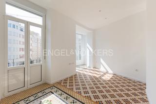 Lloguer Apartament a Gran Via. Elegante piso con reforma a estrenar en gran vía