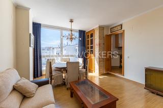 Apartament a Altea Ciudad. Estupendo piso en conde de altea  con opcion de terraza
