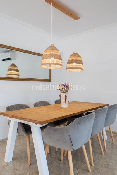 Foto ed1acaba-6939-4e8e-88f5-cd692a616e67. Casa moderno unifamiliar con piscina en Olocau