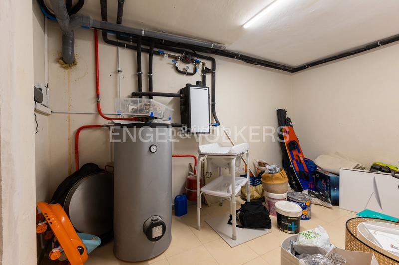 Foto d660a0bf-27e2-429f-befa-af89ed6cb170. Casa moderno y luminoso unifamiliar en san antonio de benageber en San Antonio de Benagéber
