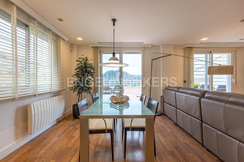 Foto 53b27255-11f2-4cc6-9195-d6ba0630bec6. Haus mit heizung parking in Urbanizaciones Gandia