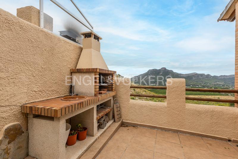 Foto a5bf4cb5-04b2-4bd3-9494-d3654e3e6aca. Haus mit heizung parking in Urbanizaciones Gandia