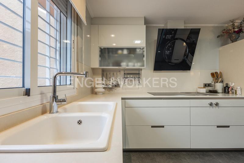 Foto da593049-2528-4002-b4e5-b25ddac1c014. Haus mit heizung parking in Urbanizaciones Gandia