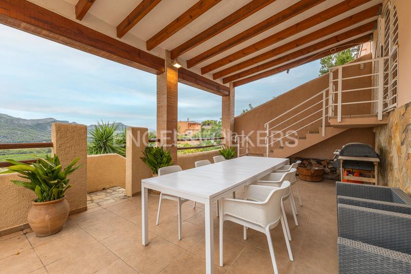 Foto dba24401-8482-4d41-8144-9e27c88e72cb. Haus mit heizung parking in Urbanizaciones Gandia