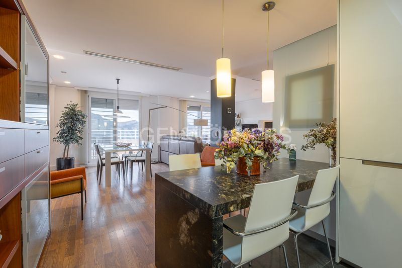 Foto e13ce412-5b6e-4a6e-9350-62156d691472. Casa amb calefacció aparcament a Urbanizaciones Gandia