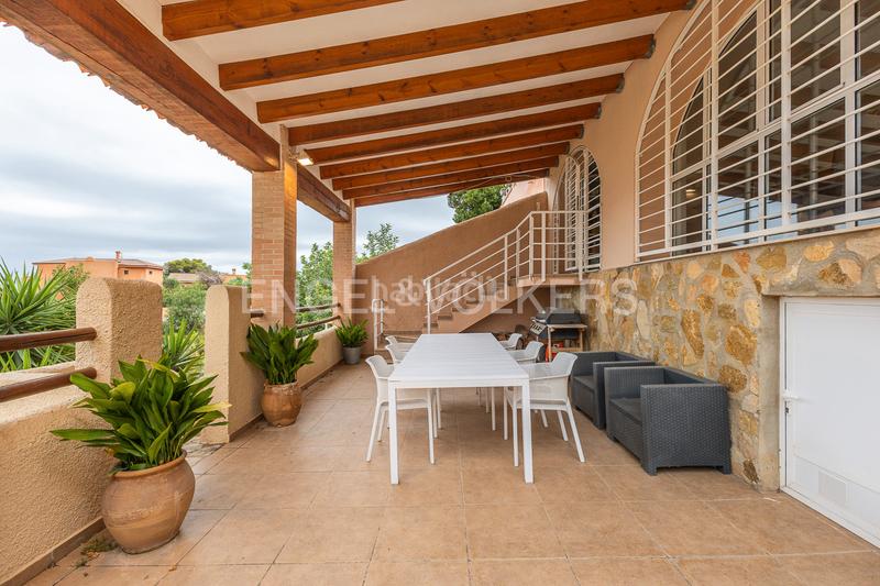 Foto e95cd03d-40ea-415f-a299-dd2382455719. Haus mit heizung parking in Urbanizaciones Gandia