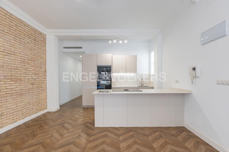 Foto 4f661277-908d-4339-9e5e-51960b881ee5. Apartamento acogedor piso reformado en Arrancapins en Valencia