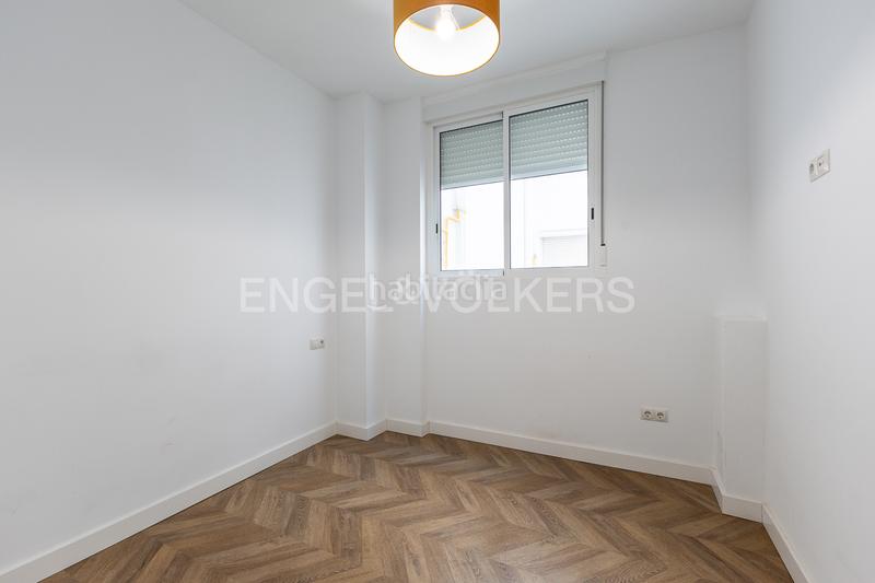 Foto 710b16fe-ed16-45e8-a103-b0ee8cf30e0f. Apartamento acogedor piso reformado en Arrancapins en Valencia