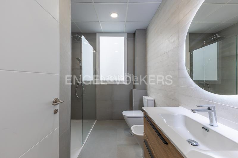 Foto b13d2ecd-b6bc-49d9-9812-ae89c9ecb201. Apartamento acogedor piso reformado en Arrancapins en Valencia