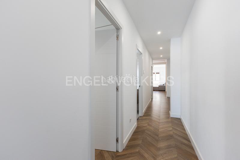 Foto c54a0ba2-e972-4616-8be3-d4350fc049d5. Apartamento acogedor piso reformado en Arrancapins en Valencia