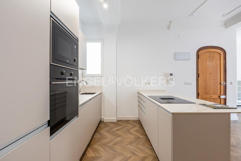 Foto c8814ad1-1c54-4675-9a73-7986cf2579bb. Apartamento acogedor piso reformado en Arrancapins en Valencia