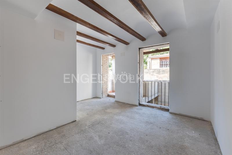 Foto 04d5ea85-7f10-4cc2-acb6-f71044803ff7. Casa amb calefacció a El Cabanyal-El Canyamelar Valencia