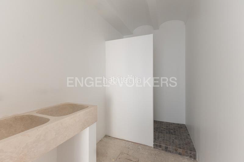 Foto 0d0b34c0-3240-4b41-a21c-382717748282. Casa amb calefacció a El Cabanyal-El Canyamelar Valencia