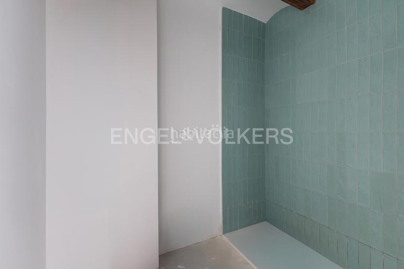 Foto 356d673d-e1e2-4b01-8611-126f5651896d. Casa amb calefacció a El Cabanyal-El Canyamelar Valencia