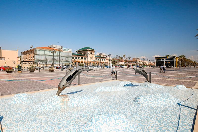 Foto 79176164-9e5f-4350-ab88-1bda2b6e6c67. Casa amb calefacció a El Cabanyal-El Canyamelar Valencia