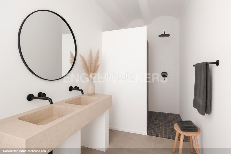 Foto 970eae7b-4db7-42f6-9748-768b7f64179a. Casa amb calefacció a El Cabanyal-El Canyamelar Valencia