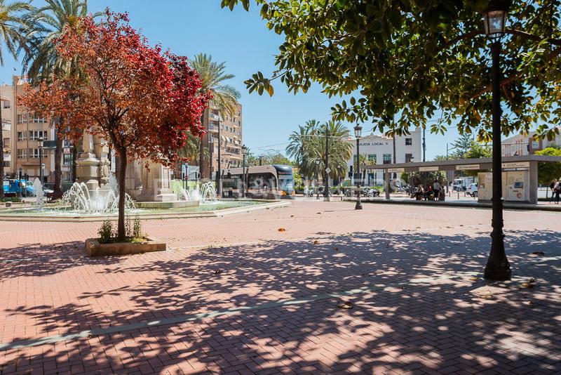 Foto d07342e5-3c07-45f7-8f7a-ad5ac8f495af. Casa amb calefacció a El Cabanyal-El Canyamelar Valencia