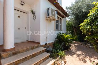 Maison à La Conarda. Residencia exclusiva en maravisa