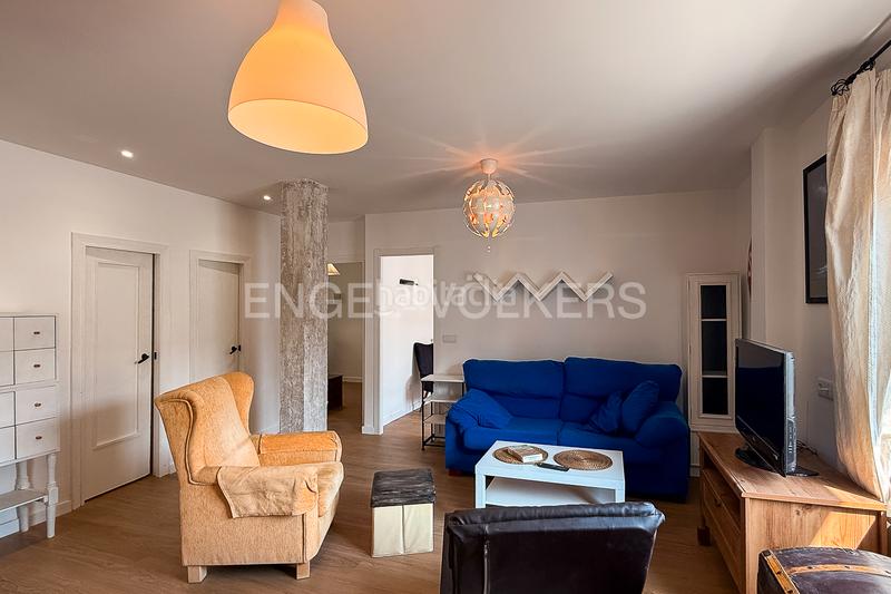Foto 81a073fa-04eb-43b7-8313-7608b79e9e95. Alquiler apartamento estupendo piso para estudiantes en Valencia