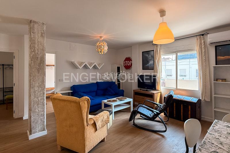 Foto 898b8970-ee2a-422f-9f00-ff2e9f1ac083. Alquiler apartamento estupendo piso para estudiantes en Valencia