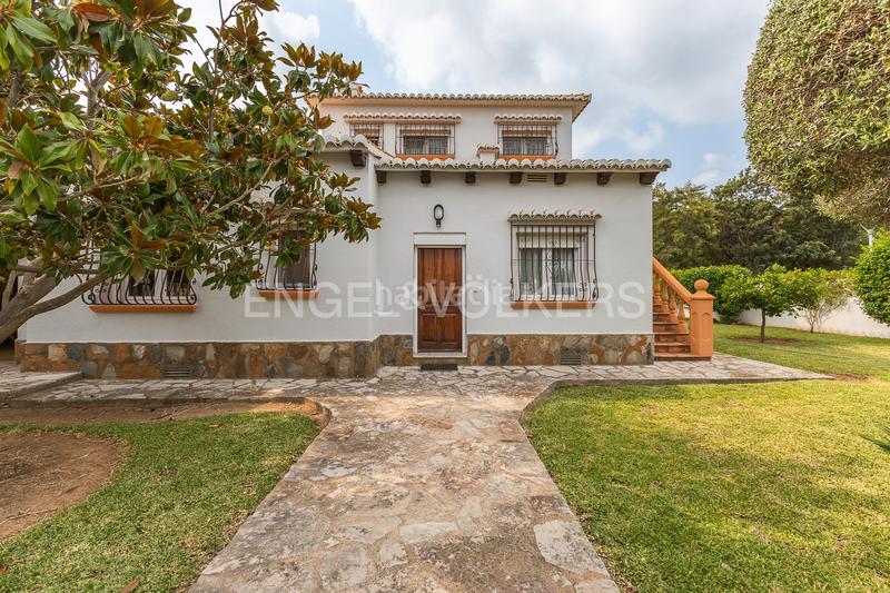 Foto 15a98803-55ee-49f4-90e3-7fb216ca00f3. Casa una casa espaciosa y acogedora para la familia. en Verger (el)