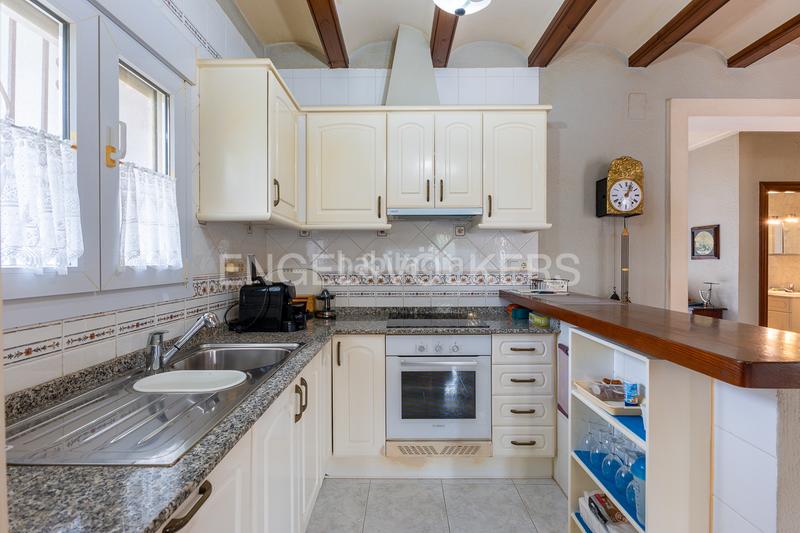 Foto d3aa25a8-7e0a-4958-a071-6bcc592235f0. Casa una casa espaciosa y acogedora para la familia. en Verger (el)