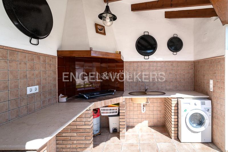 Foto 0c61e656-6f7b-4e8b-982a-cf6a16f65744. Rent house with heating parking in Oliva nova Oliva