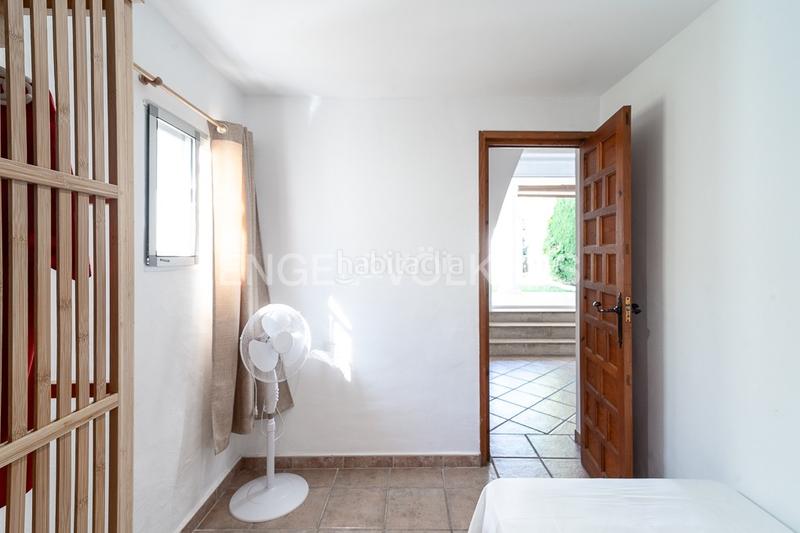 Foto 2b32dca5-d104-4824-8658-dab5759e3079. Rent house with heating parking in Oliva nova Oliva