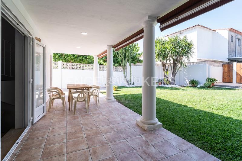 Foto 3f0b3f75-d307-478c-9898-2f45d499e6cd. Rent house with heating parking in Oliva nova Oliva