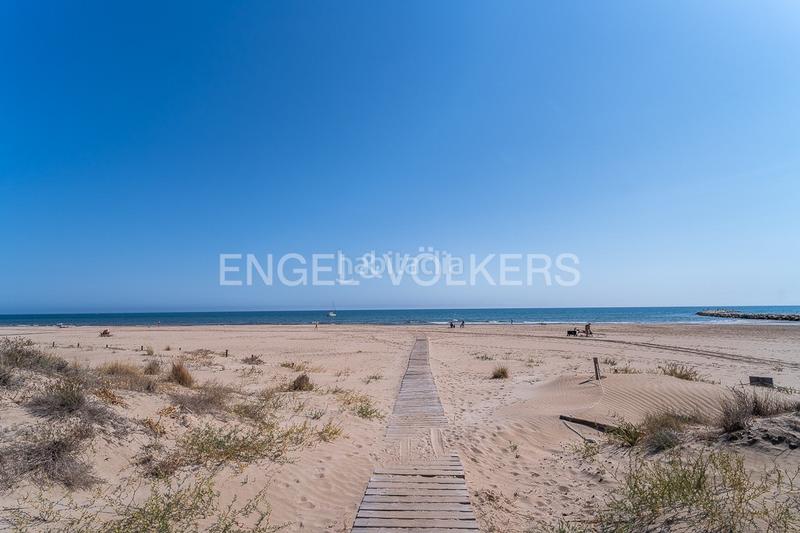 Foto 553d6a4d-36c8-40f5-81b8-7b7f178b27cb. Rent house with heating parking in Oliva nova Oliva
