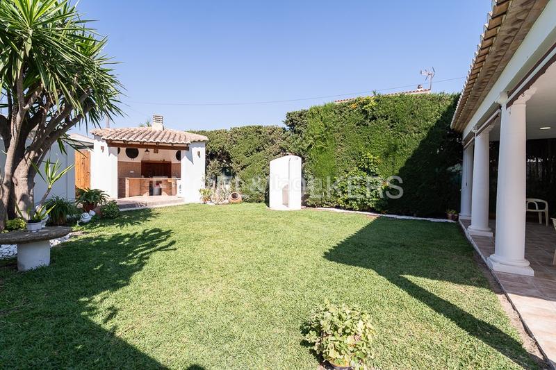 Foto 604dcf64-c825-4020-b04e-cda4f01918c0. Rent house with heating parking in Oliva nova Oliva
