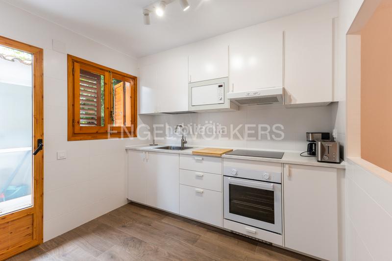 Foto 05c271a5-b479-43bf-8878-92caf8e60abe. Casa adosada  en venta en playa la concha vive frente al mar! en Oropesa del Mar