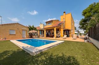 Lloguer Casa a Torre en Conill-Cumbres de San Antonio. Estupendo chalet independiente en torre en conill