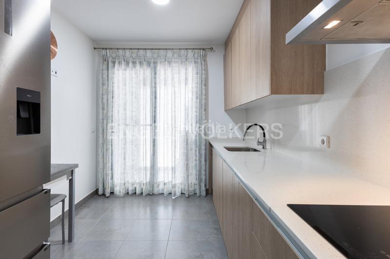 Foto 81a0399e-7f7c-44f5-a52a-f5086e5f67d2. Appartement avec chauffage parking piscine dans Sant Pau Valencia