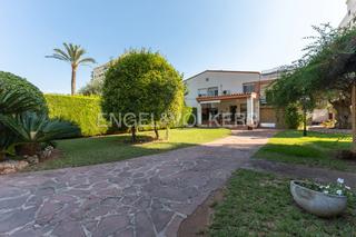 Casa a Els Terrers. Refugio frente al mar en benicàssim con vistas al mar