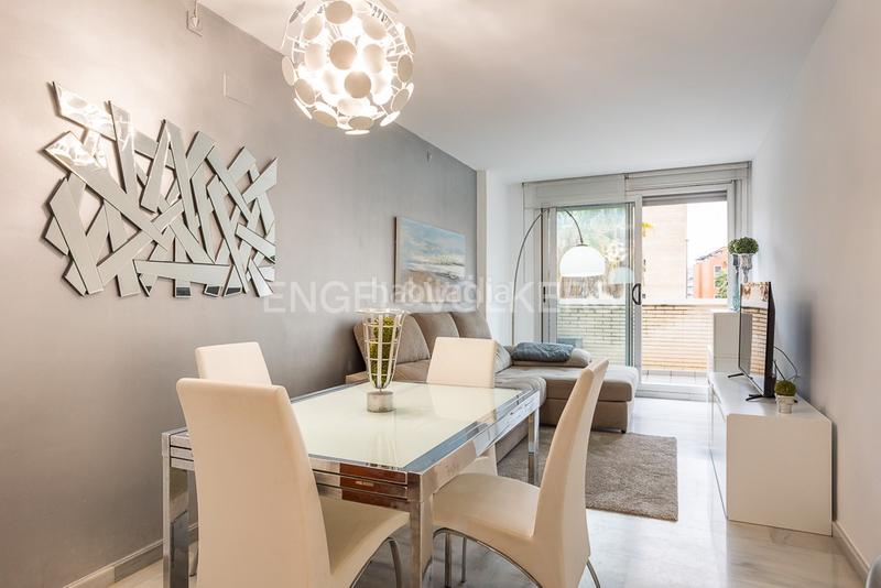 Foto 80c1edf2-b2de-4523-9ffc-6a13cc3cf4cf. Alquiler apartamento  en excelente urbanización en Dénia