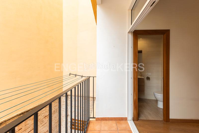 Foto 38cd8a75-5e6c-48bd-b32d-6591aa033a47. Affitto piccolo appartamento con riscaldamento in Valencia