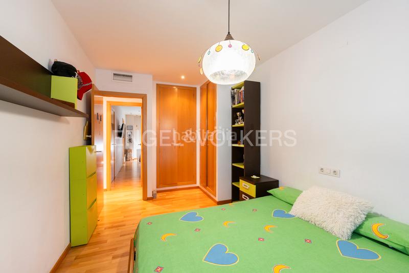 Foto 07da198e-c4f3-4eb3-9a38-982ba5acf635. Apartament amb calefacció aparcament piscina a Doctor Palos - Alto Palancia Sagunt